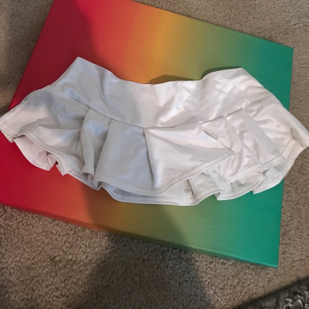 White mini skirt